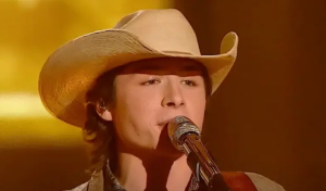 John Foster, an American Idol frontrunner, Delivers a Stunning Bonnie Raitt Rendition and Stuns Miranda Lambert with a Candid Revelation