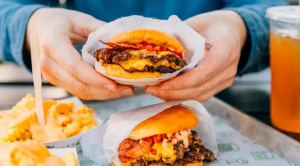 Doctors Issue Urgent Warning: Popular Processed Foods Now Linked to Parkinson’s Disease Risk