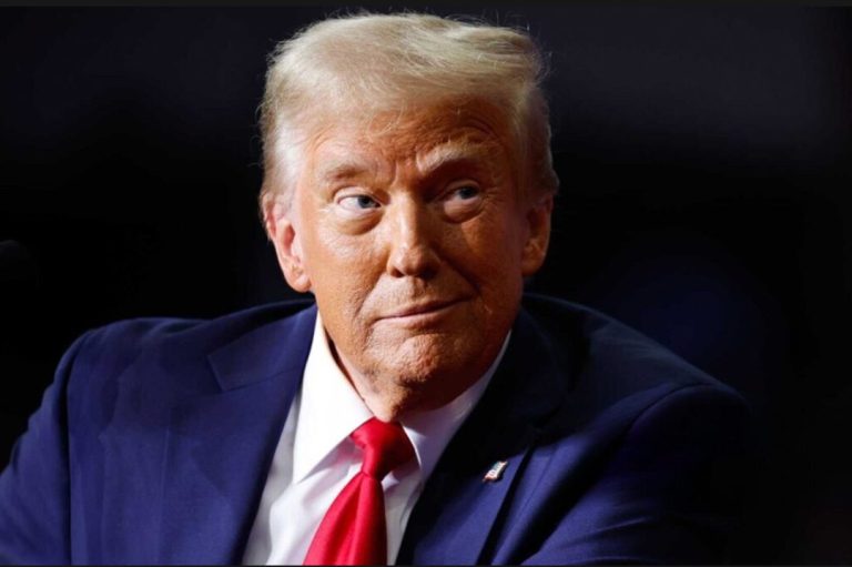 Top Economist Walks Back Criticism, Says Trump ‘Outsmarted All of Us’ on Tariffs