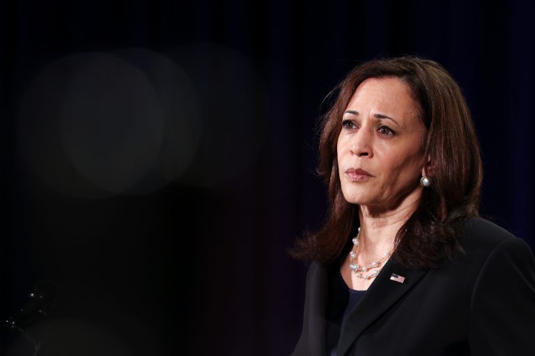 Shifting Political Landscape: GOP Gains Ground Ahead of 2026 Midterms