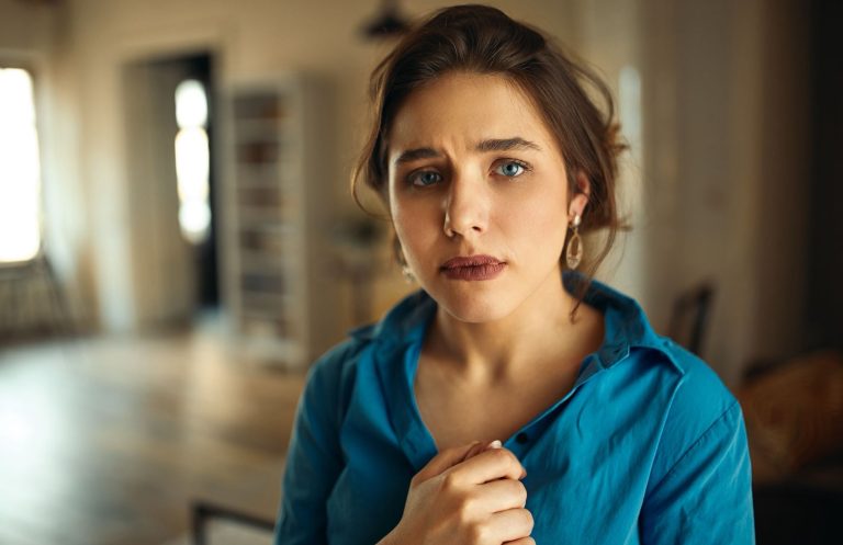 I Was Ignored at My Grandma’s Funeral — But Her Will Left Everyone Speechless