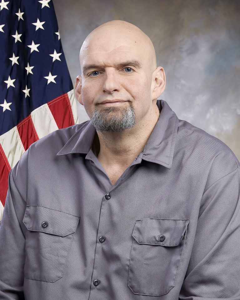 Senator Fetterman Surprises Colleagues With Support for Trump’s Trade Strategy and Tariff Results
