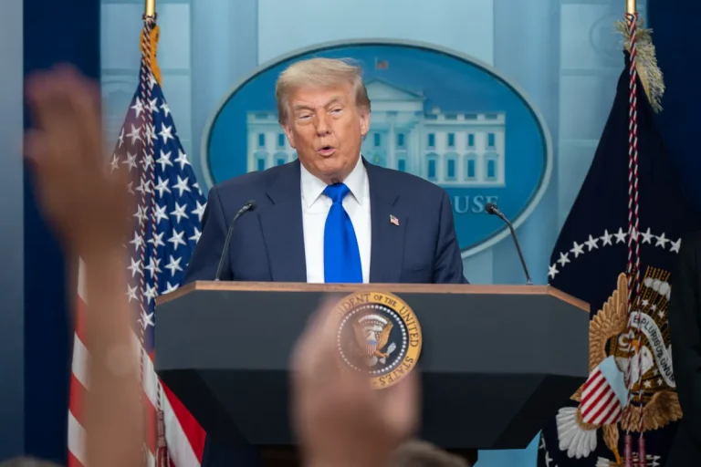 Donald Trump Reveals Where His Presidential Salary Goes – And the Truth May Surprise You