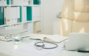 When Family Loyalty Became Family Silence: A Doctor’s Courage Changed Everything