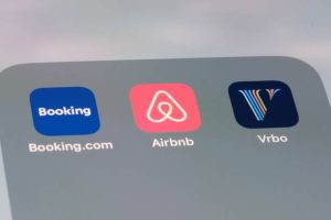 The Hidden Camera That Exposed a Criminal Operation: Our Terrifying Airbnb Discovery