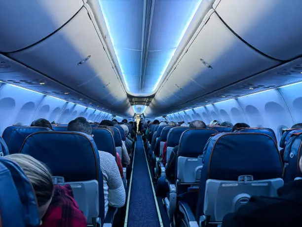 The Business Class Lesson in Travel Etiquette: How Professional Problem-Solving Restored Airplane Civility