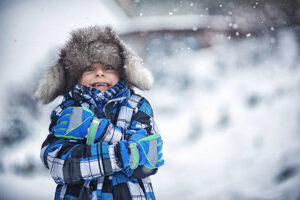 When a Grandfather’s Instinct Saves a Life: The Rescue of Amos Harrison