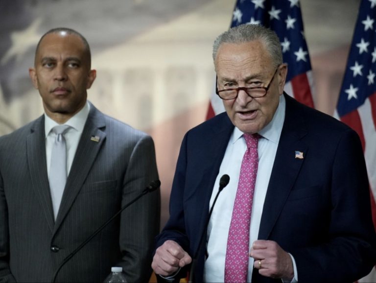 GOP Senator Predicts Government Shutdown Could End After Election Week