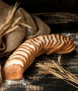 She Gave a Pregnant Woman a Free Loaf of Bread — Six Weeks Later, a Letter Appeared That Changed Everything