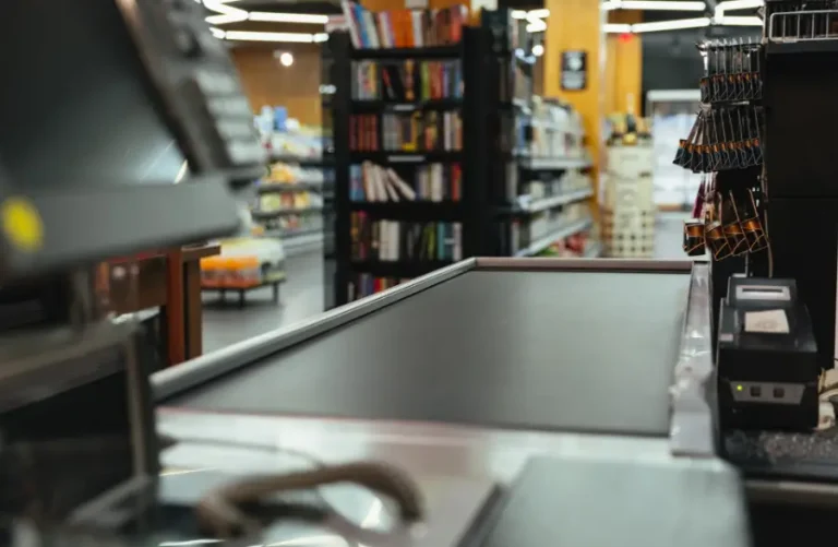 A Rich Woman Slapped Me for Mopping ‘Too Slowly’ — Until a Biker in Aisle Three Turned Around and Heard My Screams