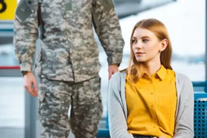 She Argued with a Soldier Over a Seat on the Plane — What Happened Next Became a Powerful Lesson in Respect