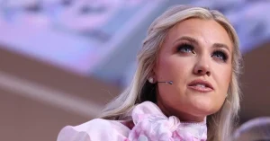 Erika Kirk Speaks Out for the First Time After JD Vance Hug Criticism Following Charlie Kirk’s Death