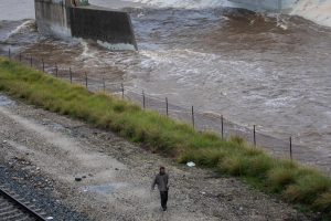 Southern California under evacuation warning