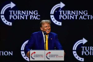 Trump delivers powerful message to thousands at Turning Point USA