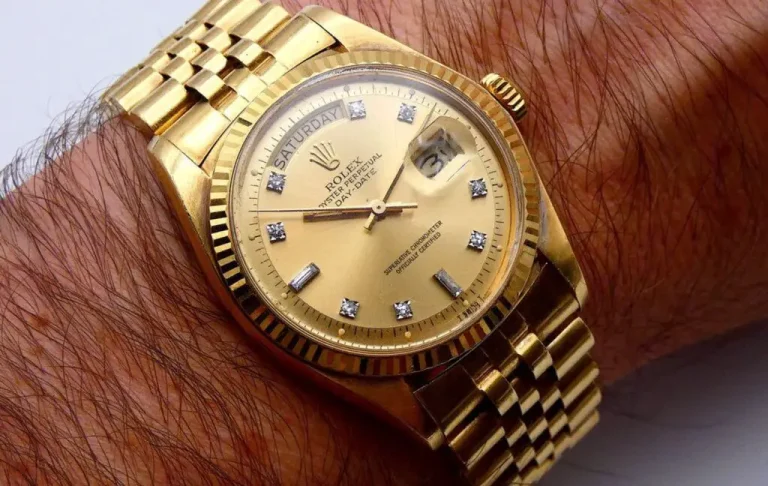 He Sold His Late Father’s Rolex for a Trip — But What the Pawn Shop Found Inside Changed Everything