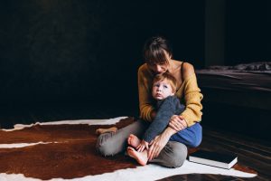 My Dad Saw Me Struggling With My Baby and Groceries and What He Did Next Changed Everything