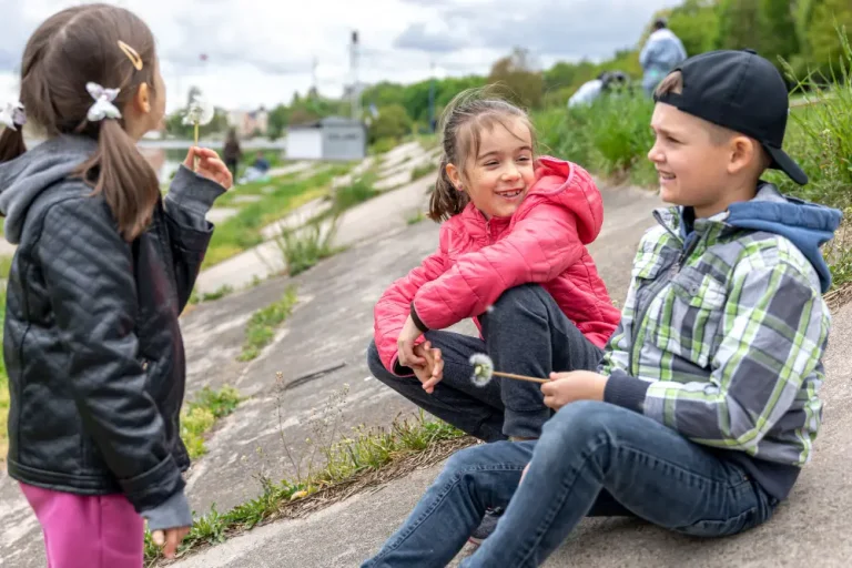 Nine Days After We Fled My Daughter Saw The Rabbit Blink And Everything Changed