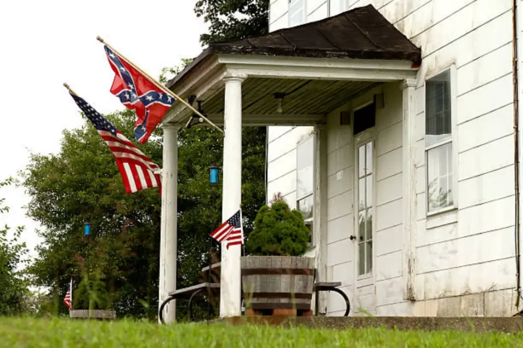 I Kept My Promise to Stay Away From the Farm. Then a Call From the Sheriff Changed Everything.