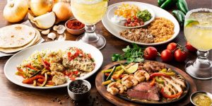 Famous family-friendly restaurant chain files for Chapter 11 bankruptcy after already closing 77 locations